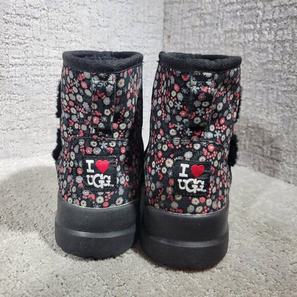 UGG I Heart Kisses Mini Women's Size 8 US Black Floral Winter Boots 1006207 - Picture 4 of 12